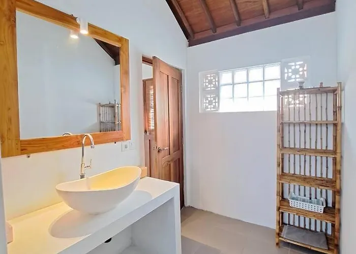 Hideaway Mezzanine 3 In Pererenan Bali, I Feel Good 3 ヴィラ *