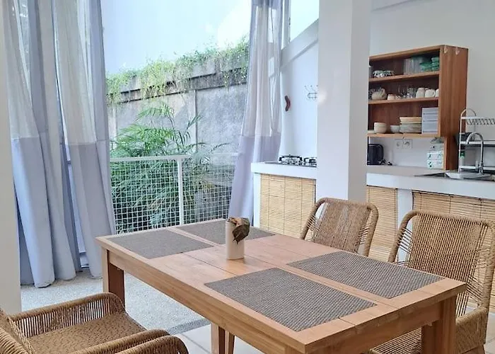 Hideaway Mezzanine 3 In Pererenan Bali, I Feel Good 3 *