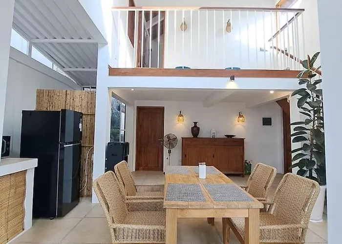Hideaway Mezzanine 3 In Pererenan Bali, I Feel Good 3 ヴィラ *